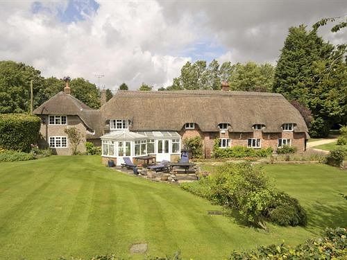 Mayfield B&B มาร์ลบะระ ภายนอก รูปภาพ