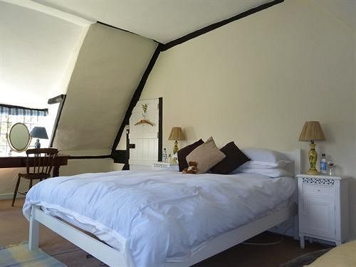 Mayfield B&B มาร์ลบะระ ภายนอก รูปภาพ