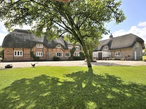 Mayfield B&B มาร์ลบะระ ภายนอก รูปภาพ
